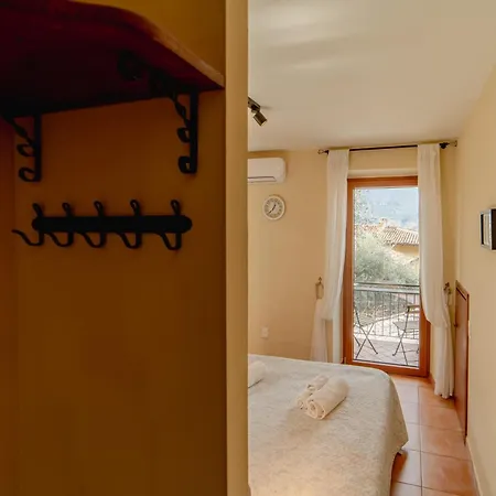 Bed & Breakfast Garda Doma 3*