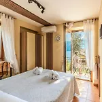 فندق مبيت وإفطار Garda Doma 3*